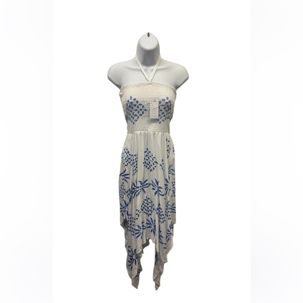 M/L Elegant White and Blue Halter Dress. CL/GR05